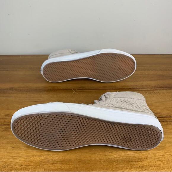 Vans Sk8-Hi Perforated Suede Unisex Sneaker - Picture 8 of 9